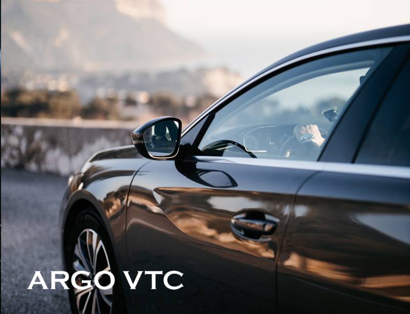 Transfert depuis l'aéroport de Marseille Provence en destination de Nice avec chauffeur VTC